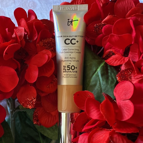 Last One! It Cosmetics CC+ Cream Neutral Medium - Picture 5 of 6